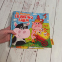 Old MacDonald's Counting farm sensoryczna książka