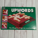 Upwords gra na słowa jak Scrabble