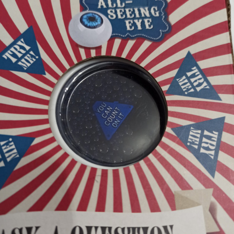 All Seeing Eye - oko kula z odpowiedziami All Seeing Eye - oko kula z odpowiedziami