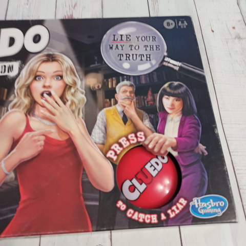 CLUEDO - Liars Edition CLUEDO - Liars Edition