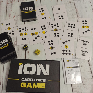 ION card and dice game - skrzyżowanie UNO i DOMINO