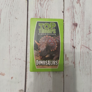 TOP TRUMPS - Dinosaurs