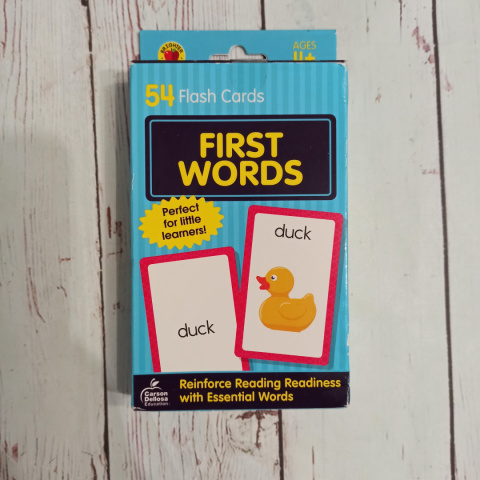 Flashcards First Words dla dzieci