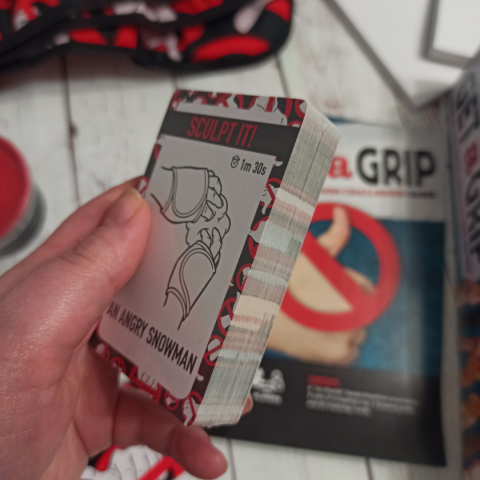 Get a Grip - gra zręcznościowa po angielsku bez użycia kciuków Get a Grip - gra zręcznościowa po angielsku bez użycia kciuków