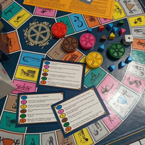 Gra Trivial Pursuit