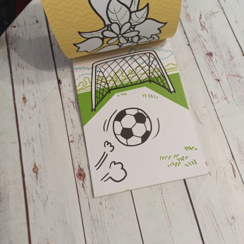 Colouring Book z kartami idealnymi do zalaminowania Colouring Book z kartami idealnymi do zalaminowania