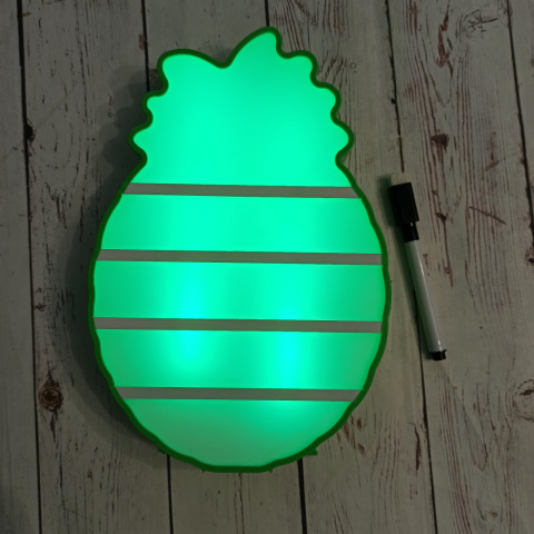 Świecący Ananas suchościeralny z magnesem i mazakiem Świecący Ananas suchościeralny z magnesem i mazakiem