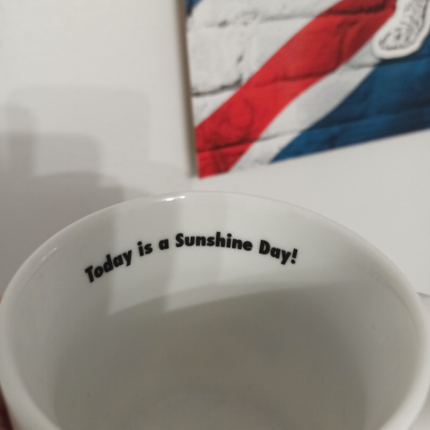 LITTLE MISS SUNSHINE - Kubek ceramiczny Little Miss LITTLE MISS SUNSHINE - Kubek ceramiczny Little Miss