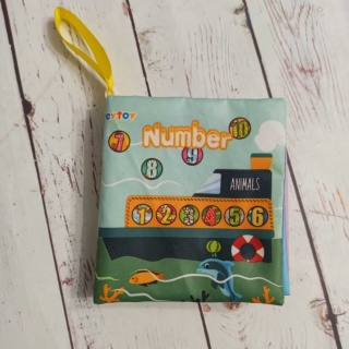 NUMBERS Sensoryczna materiałowa książeczka