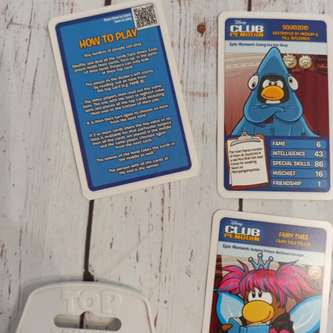 TOP TRUMPS Club Penguin