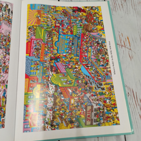 Where's Wally? - Big Poster Book Where's Wally? - Big Poster Book