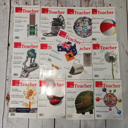 Zestaw magazynów The Teacher 13 sztuk