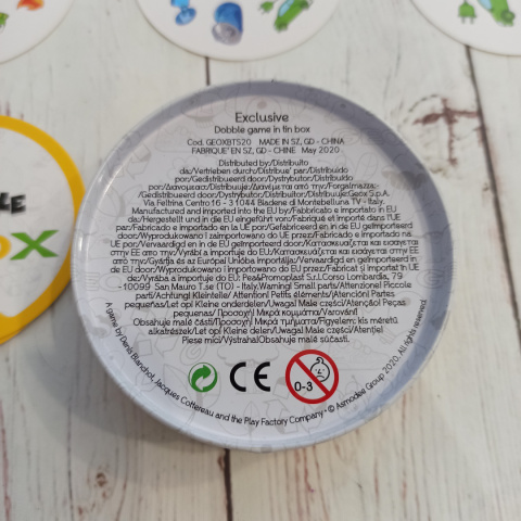 Dobble Ochrona Środowiska GEOX granatowa puszka Dobble Ochrona Środowiska GEOX granatowa puszka