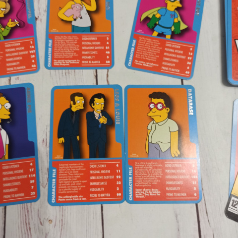 TOP TRUMPS THE SIMPSONS