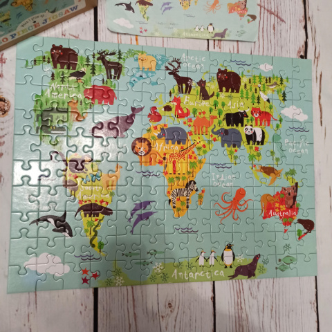 Puzzle Mapa Świata ze Zwierzętami w walizce