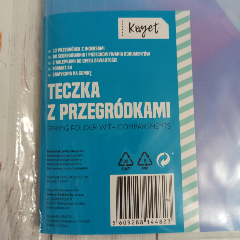 Teczka A4 z 12 przegródkami oraz indeksami FIOLETOWO-NIEBIESKI Teczka A4 z 12 przegródkami oraz indeksami FIOLETOWO-NIEBIESKI