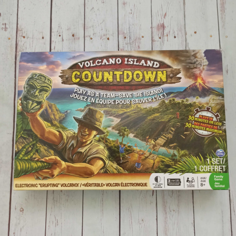 Volcano Island Countdown z elektronicznym wulkanem