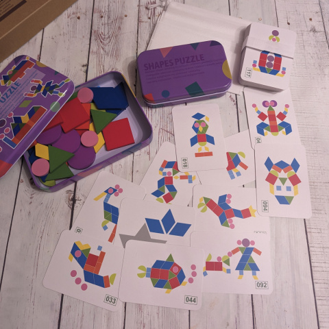 Shapes Puzzle - drewniane kształty do układania w obrazki z kart