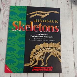 Dinosaur Skeletons - książka XL