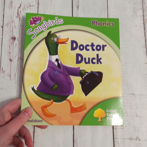 Doctor Duck - Sonbirds Phonics