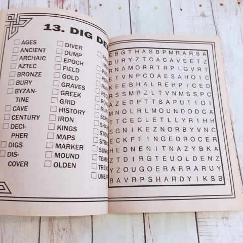 LARGE PRINT WORDSEARCH - wykreślanka z kategoriami słów