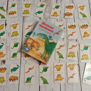 Dinosaur dominoes VINTAGE - ORCHARD TOYS