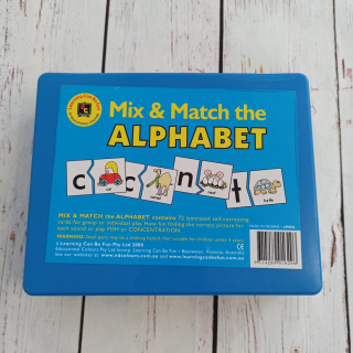 MIX & MATCH THE ALPHABET - wielki zestaw układanek w pojemniku