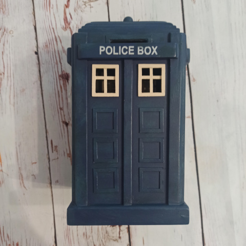 Budka TARDIS Doctor Who - drewniana skarbonka - 20x13 cm