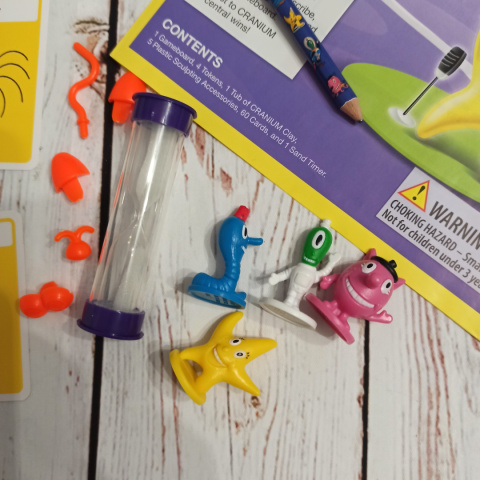 CRANIUM JUNIOR - act, draw and sculpt game