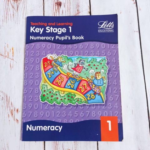 Numeracy Pupil's Book - matematyka po angielsku