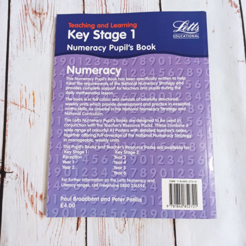 Numeracy Pupil's Book - matematyka po angielsku