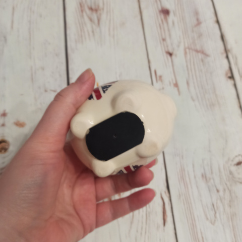 Mini ceramiczna skarbonka świnka z flagą Wielkiej Brytanii