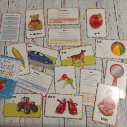 My First Words Picture Cards grube flashcards dla dzieci z pytaniam na odwrocie