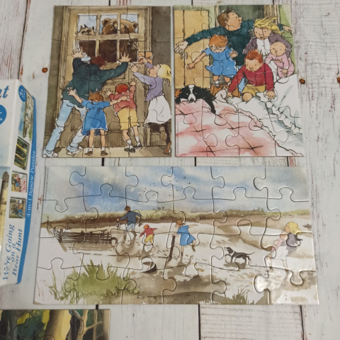 Puzzle "We're Going on a Bear Hunt" 4 in 1