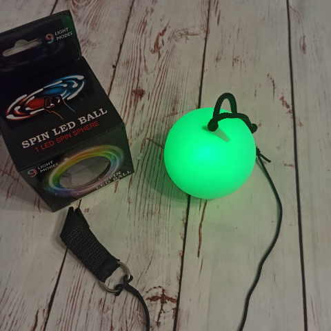 Spin Led Ball - kula świecąca różnymi kolorami w dwóch trybach NOWA