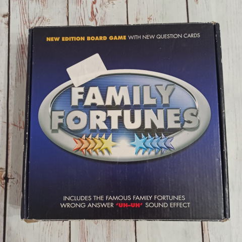 Gra Family fortunes, jak Familiada z elektronicznym buzzerem - częściowo nowa