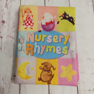 Książka materiałowa NURSERY RHYMES