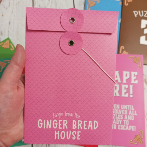 Escape from Ginger Bread House - gra typy ESCAPE ROOM