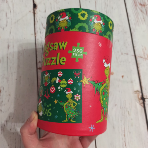 Grinch Jigsaw Puzzle - 250 elementów - 45x28 cm NOWE