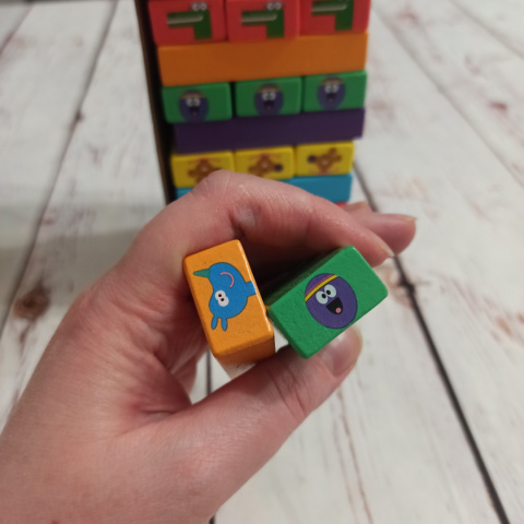 Hey Duggee Wooden Tumbling Tower - JENGA ze zwierzętami