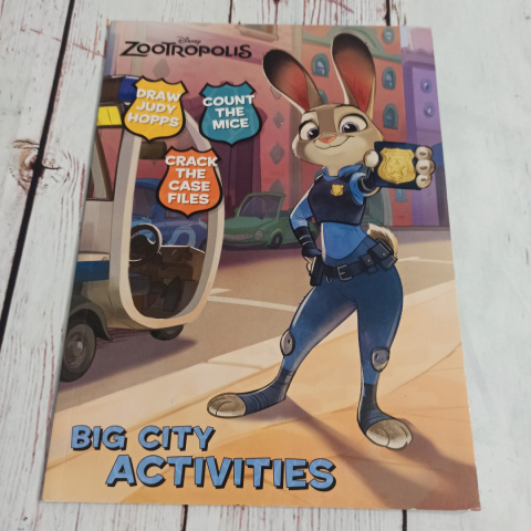 Big City Activities Zootopia - Activity Book po angielsku