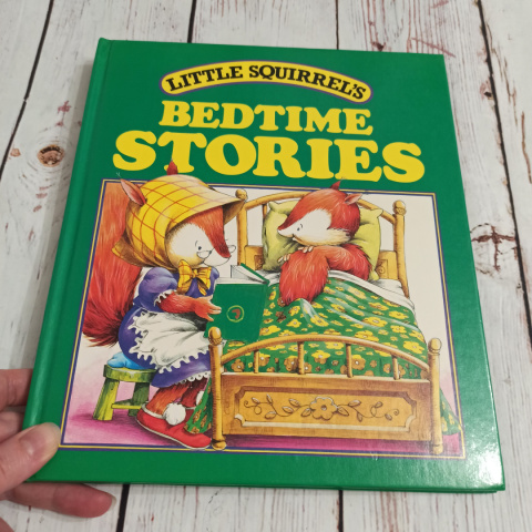 Little Squirrel's Bedtime Stories