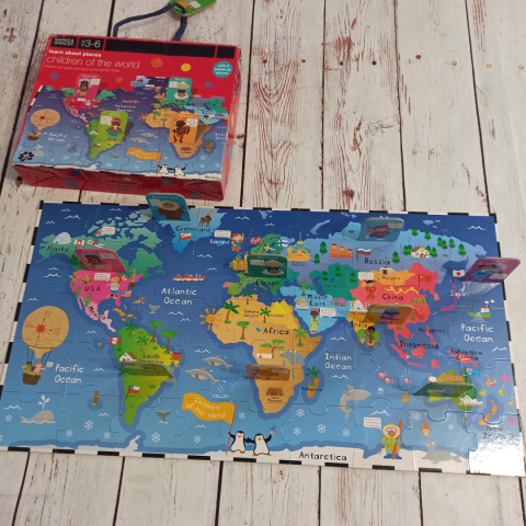 Puzzle Mapa Świata Children Of The World