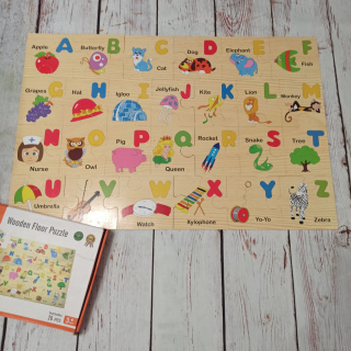 ALPHABET WOODEN FLOOR PUZZLE - kolorowe układanki z alfabetem