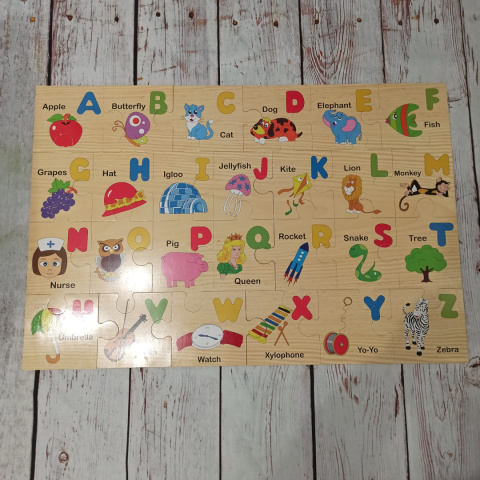 ALPHABET WOODEN FLOOR PUZZLE - kolorowe układanki z alfabetem ALPHABET WOODEN FLOOR PUZZLE - kolorowe układanki z alfabetem
