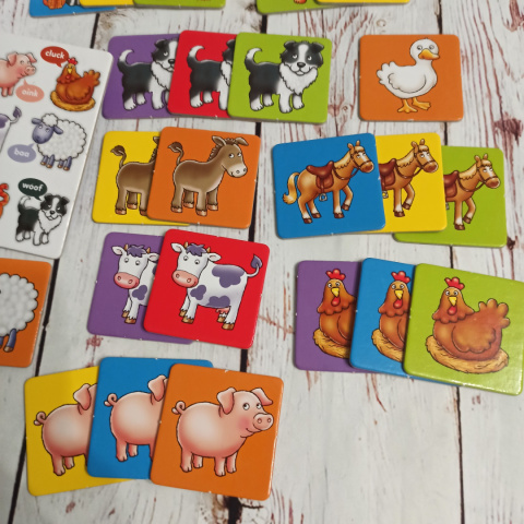 FARM ANIMALS - 25 kart ze zwierzętami z farmy, na wsi z kostką - w woreczku do losowania FARM ANIMALS - 25 kart ze zwierzętami z farmy, na wsi z kostką - w woreczku do losowania