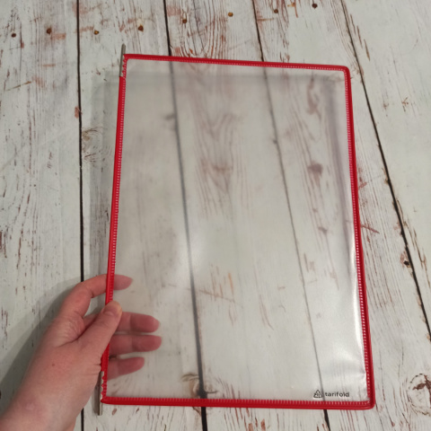 Folder, Panel prezentacyjny A4 CZERWONY - do ochrony kart, gier na zajęcia bez laminowania Folder, Panel prezentacyjny A4 CZERWONY - do ochrony kart, gier na zajęcia bez laminowania