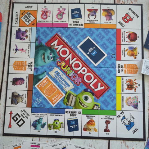 Gra Monopoly JUNIOR MONSTERS UNIVERSITY po angielsku Gra Monopoly JUNIOR MONSTERS UNIVERSITY po angielsku