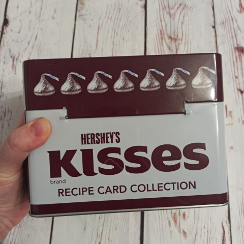 Hershey's Recipe Card Collection - zestaw 85 przepisów po angielsku Hershey's Recipe Card Collection - zestaw 85 przepisów po angielsku