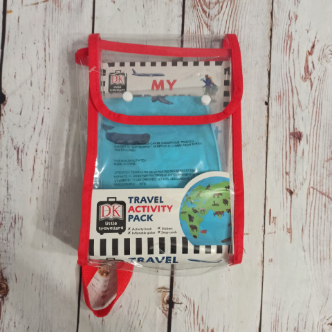 Travel Activity Pack - książka, naklejk, gra SNAP oraz nadmuchiwany globus ze zwierzętami Travel Activity Pack - książka, naklejk, gra SNAP oraz nadmuchiwany globus ze zwierzętami